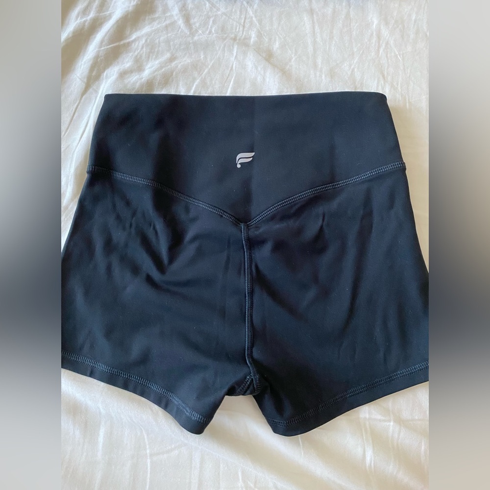 Fabletics black active set NWOT - image 4